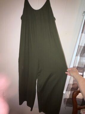 SHEIN Olive Green Sleeveless Wide-Leg Jumpsuit